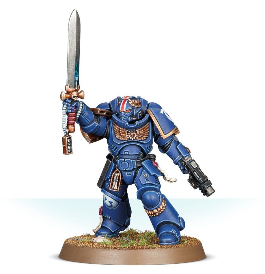 Space Marine: Lieutenant with Power Sword